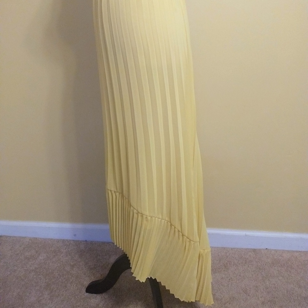 Madison  hi low pleated chiffon skirt sz 3X NWT *P - Picture 8 of 9